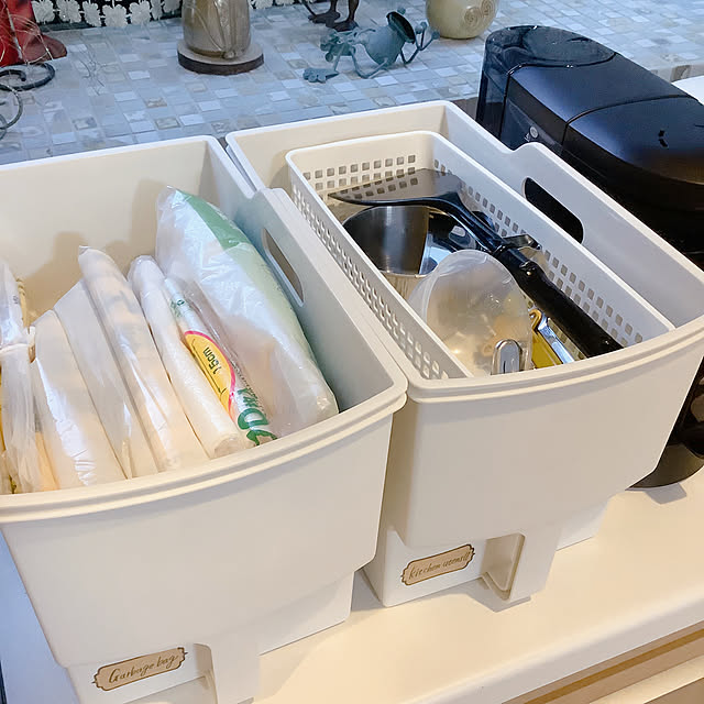 Kitchen,キッチン収納,食器収納,LIXILキッチン,ストック収納,食材収納,リクシルキッチン,キッチン全出し,収納見直し,使い勝手を良くする,古堅純子週末ビフォーアフター,稼働率,見えてないとダメな人 naive.coccoの部屋