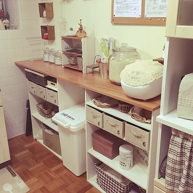 簡単にできる カラーボックスのおしゃれな収納アイデア Diyアレンジ140選 Roomclip Mag 暮らしとインテリアのwebマガジン