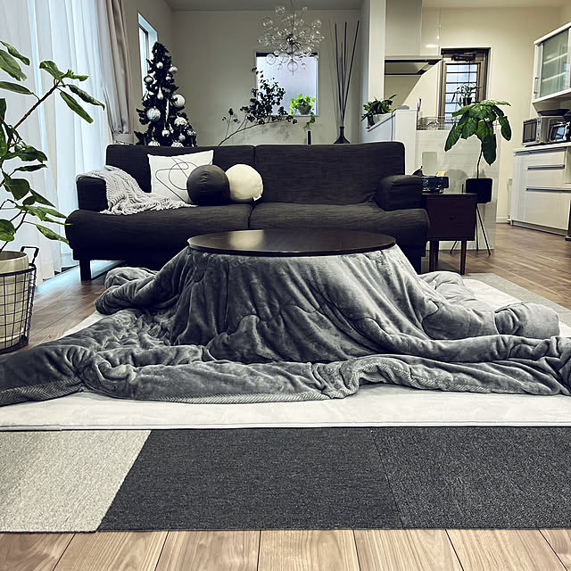 Lounge,こたつ,NO GREEN NO LIFE,いつもありがとうございます☆*:.,クリスマスツリー,一番好きな場所 ameの部屋