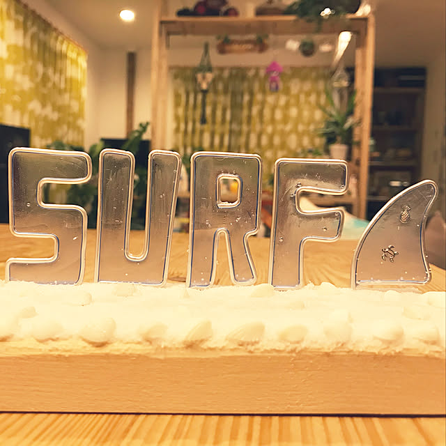 100均アイテムを使ったレジン作品55選 Roomclip Mag 暮らしとインテリアのwebマガジン