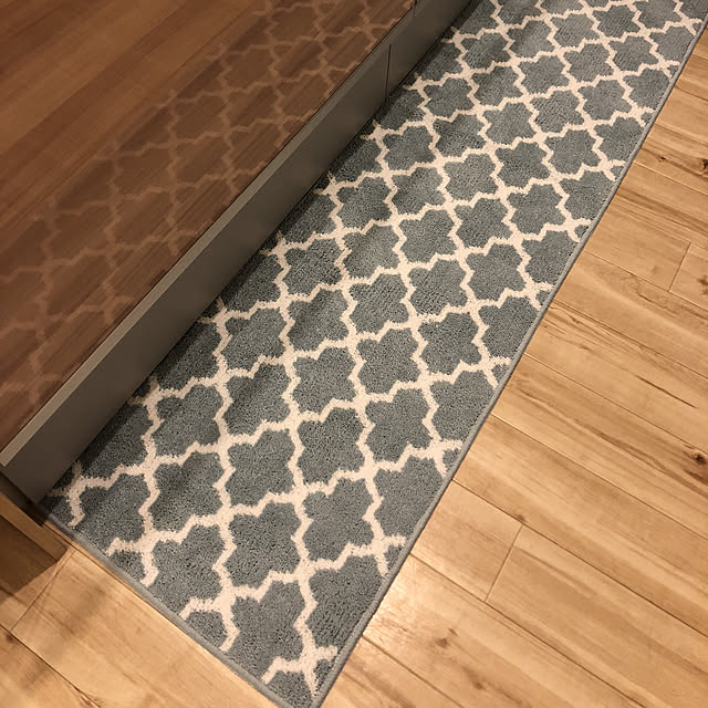 おすすめキッチンマット68選 ニトリや無印など Roomclip Mag 暮らしとインテリアのwebマガジン