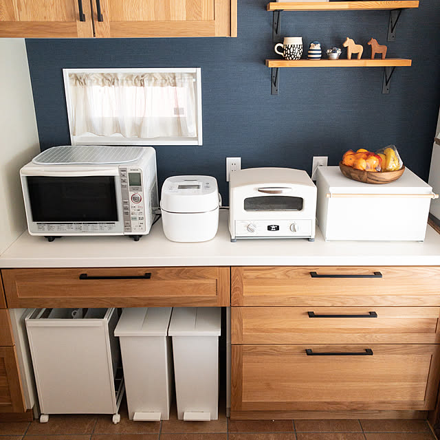 白が好き,ウッドワン スイージー,KEYUCA,ごみ箱,towerシリーズ,Kitchen,カップボード,アラジントースター,ブレッドケース megの部屋