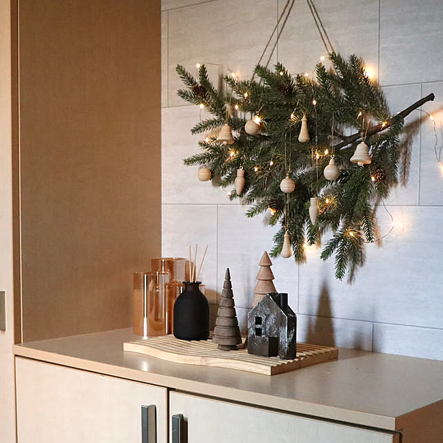 Entrance,コメントスルーでお願いします,グレージュ,LAKOLE,Studio Clip,モミの枝,玄関ディスプレイ,クリスマス,北欧,シンプル,北欧インテリア,シンプルナチュラル,飾り棚,ディスプレイ,ナチュラルインテリア,壁掛けモミの枝 tomoccoの部屋