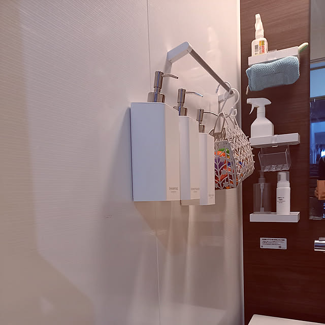 Bathroom,おうち見直しキャンペーン,towerシリーズ,シンプルが好き,子供と暮らす。,断捨離中(｀･ω･´),ルームクリップショッピング,中古一戸建て,ディスペンサーボトル,無印良品 1banbosiの部屋