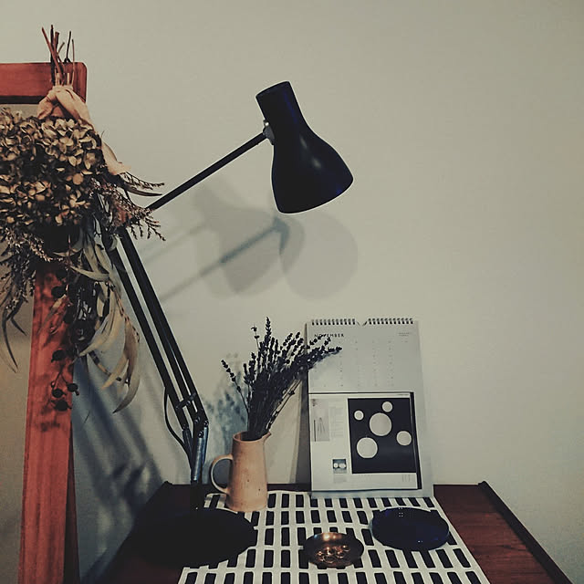 My Shelf,アートギャラリー,一人暮らし,ひとり暮らし,artek,アングルポイズ,ANGLEPOISE,和田麻美子,MARGARET HOWELL,カレンダー,ドライフラワー marucoの部屋