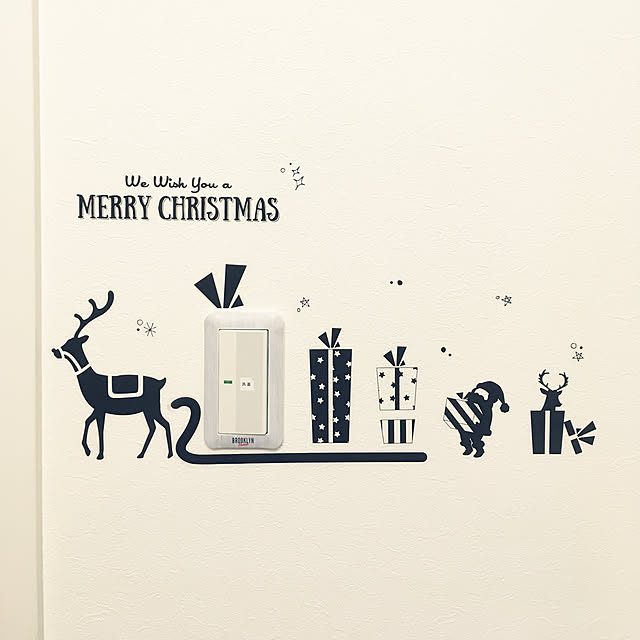 On Walls,クリスマス,トナカイ,100均,サンタさん,北欧,プレゼント,ウォールステッカー DEBUNEKOの部屋