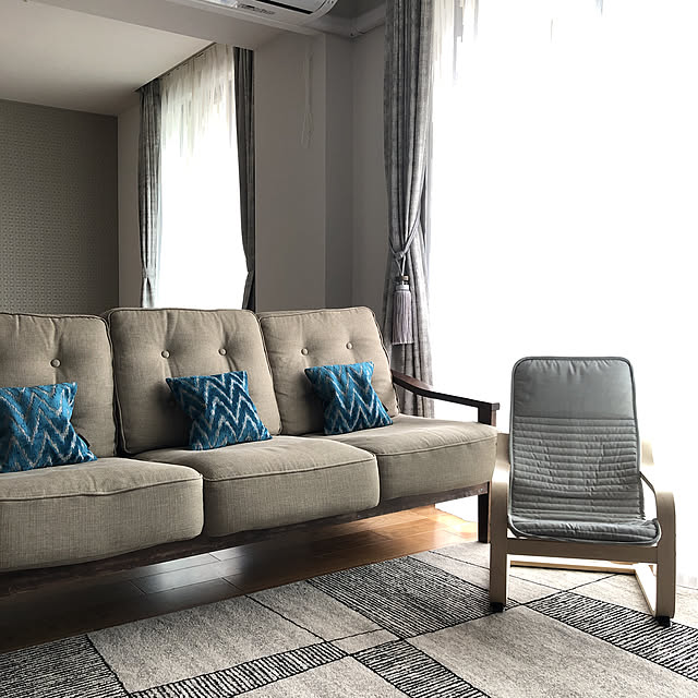 IKEA,Lounge,ポエングキッズチェア,こどものいる暮らし,五洋インテックス,川島織物セルコン,川島セルコン,カーテンタッセル Murrの部屋