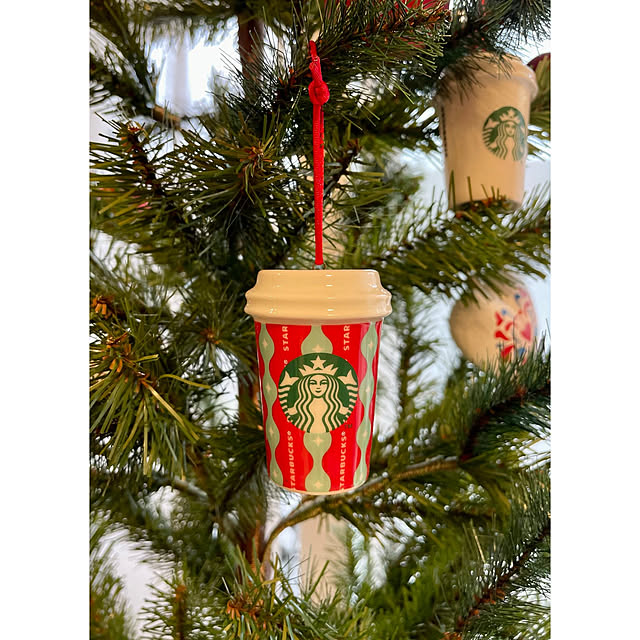 Lounge,クリスマス,インテリア,北欧インテリア,リビングダイニング,クリスマスツリー,クリスマスオーナメント,スターバックス,STARBUCKS COFFEE tkf-0705の部屋