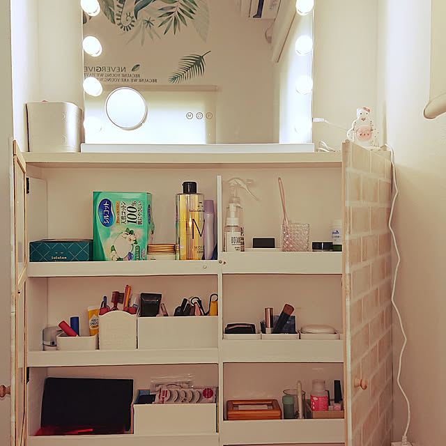 My Shelf,壁,DIY,化粧台,隙間収納,女優ミラー,デッドスペース kikoの部屋