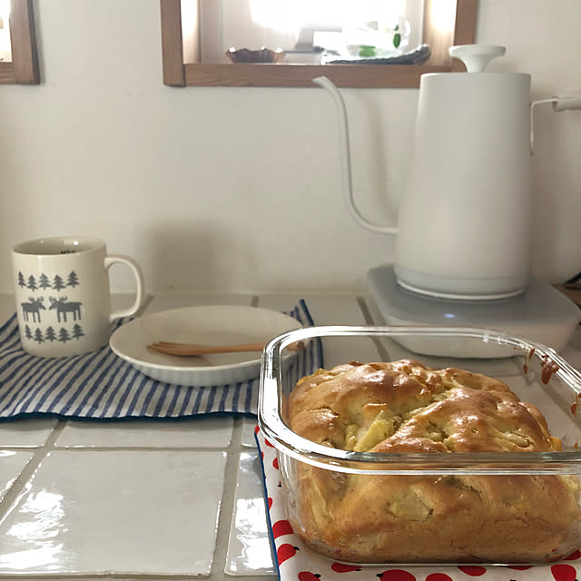 Kitchen,名古屋モザイクタイル カプチーノ,山善温調ケトル,保存容器,耐熱ガラス,ダイソー耐熱ガラス,ダイソー,キッチンツール momoranの部屋
