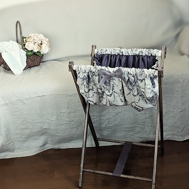 Lounge,おうちをキレイに保つ習慣,雑貨,ハンドメイド,手作り,ソーイング雑貨,アンティーク調,リネン,ソーイングスタンド,トラバイユーズ,収納バスケット,リメイク,収納グッズ,お裁縫,裁縫,ソーイング purpureの部屋