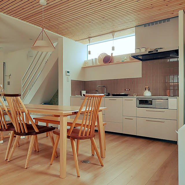 Kitchen,ナチュラルインテリア,リノベーション,フルリノベーション,シンプル,ダイニングテーブル,飛騨産業,キッチンタイル,TOTOキッチン,クラッソ toto,I型壁付けキッチン,フィブラグレージュ cokiの部屋