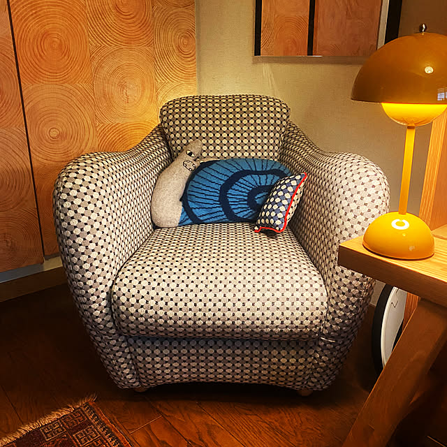 Bedroom,生地見本,romo.com,IDEE,mt CASA,プチDIY,Flowerpot Lamp,トルクメンラグ,mini miller armchair,ドナウィルソン　シドニー,ミニミラーアームチェア,パイピング,IDEE チェア amyの部屋