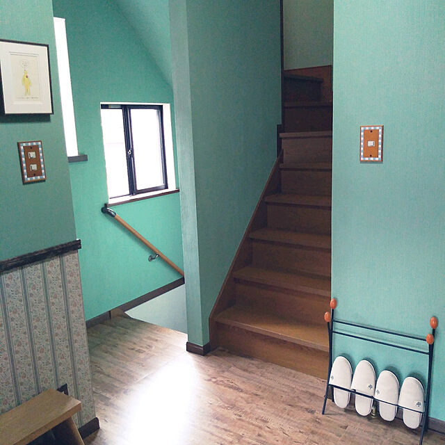 Entrance,壁塗りDIY,玄関周りリノベーション完了,廊下の壁DIY,床DＩY,青磁色 maruの部屋