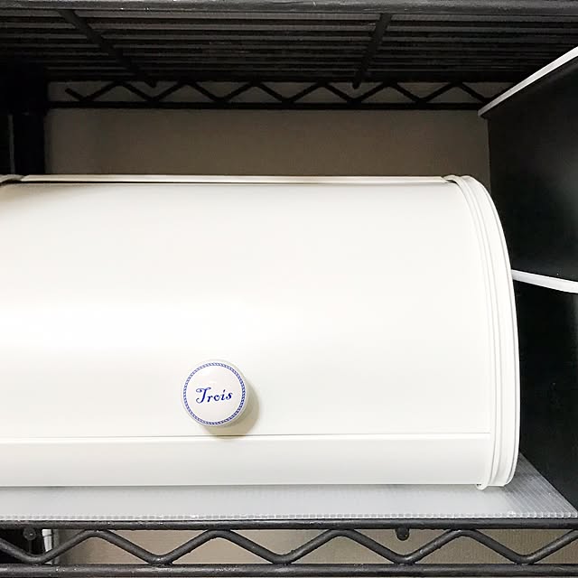 Kitchen,ブレッドケース,セリア,くらしのeショップ gon.kuroの部屋