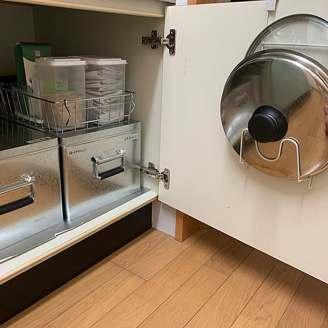 おすすめ米びつ76選 ニトリや無印など Roomclip Mag 暮らしとインテリアのwebマガジン