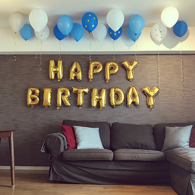 誕生日の飾りつけを100均でお洒落に おすすめグッズ80選 Roomclip Mag 暮らしとインテリアのwebマガジン 誕生日の飾りつけを100均でお洒落に おすすめグッズ80選 Roomclip Mag 暮らしとインテリアのwebマガジン