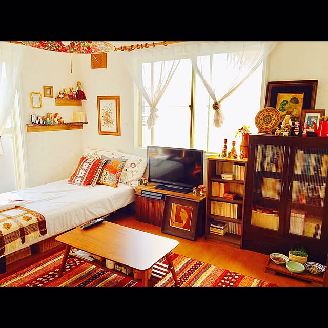 ノスタルジックな世界にようこそ♡東欧風なお部屋の魅力 RoomClip mag 暮らしとインテリアのwebマガジン
