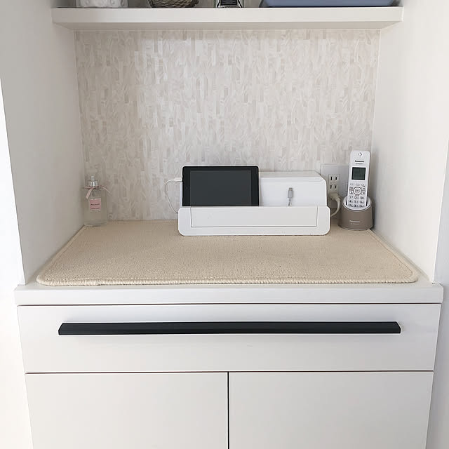 充電ステーションの実例73選 Roomclip Mag 暮らしとインテリアのwebマガジン