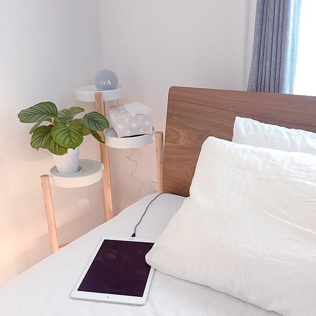 植物が美しく映える定位置作りに♪IKEAのプラントスタンド