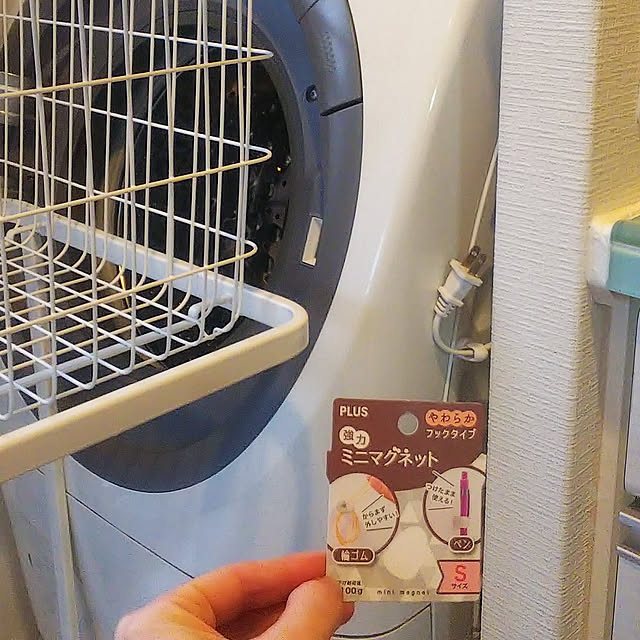 Bathroom,マンション,マンション暮らし,洗面所,Daiso,フックタイプ強力ミニマグネット S n0516の部屋