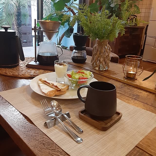 My Desk,マグカップ,KEYUCA マグカップ,ナチュラル,観葉植物,雑貨,カフェ風,ヴィンテージ,カフェ風インテリア,オーク材,いつもいいねありがとうございます♡,木製家具,観葉植物のある暮らし,roomclipの出会いに感謝♪,イベントに参加します♡,観葉植物と暮らす,IKEAキャンドル,フェイクグリーン♡,KINTO ブリューワースタンドセット,ニトリのフェイクグリーン,DIYコーヒーソーサー milkyの部屋