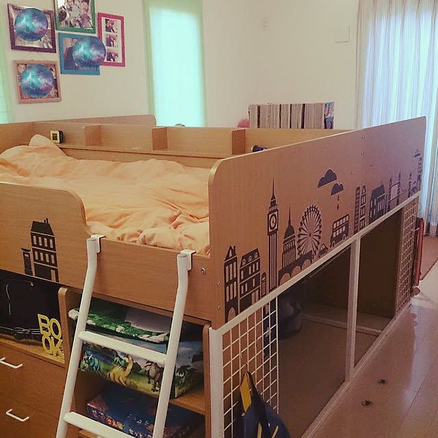 Bedroom,子供部屋,ウォールステッカー,ニトリ,子供と暮らす。,ニトリシステムベッド,ニトリ2017ウォールステッカーモニター,IKEA,次男側 urchinの部屋
