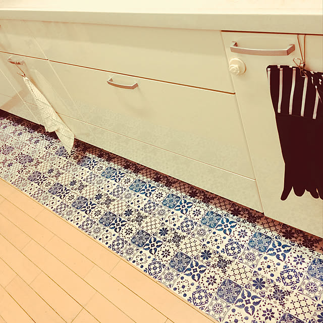 おすすめキッチンマット68選 ニトリや無印など Roomclip Mag 暮らしとインテリアのwebマガジン おすすめキッチンマット68選 ニトリや無印など Roomclip Mag 暮らしとインテリアのwebマガジン