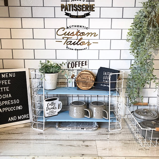 Kitchen,ストウブ ココット,プチプラインテリア,ダイソー,キャンドゥ,ももたくママ,セリア,ミルクペイント,アフタヌーンティー,収納,アンティークメディウム,壁紙屋本舗,100均,coucou,カフェ棚,DIY,ワイヤーネット棚DIY,Francfranc,10分でできる momotakumamaの部屋