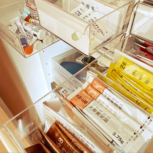 レターケース9個引き出し,ニトリ,薬の収納,100均,めんどくさがり屋,整理整頓できる子に,白が好き,Lounge 10969oorの部屋