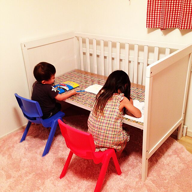 My Desk,ニトリのラグ,子供部屋,ベビーベッド リメイク,IKEA chikoの部屋