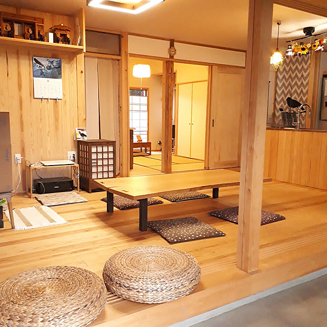 シンプル,家具少なめ,無垢材使用,土間のある暮らし,神棚のある家,対面キッチン,シンプルな暮らし,シンプルインテリア,イベント参加,古道具のある暮らし,ウッドワン スイージー,栗の座卓,Overview,何度も登場 kazuraの部屋