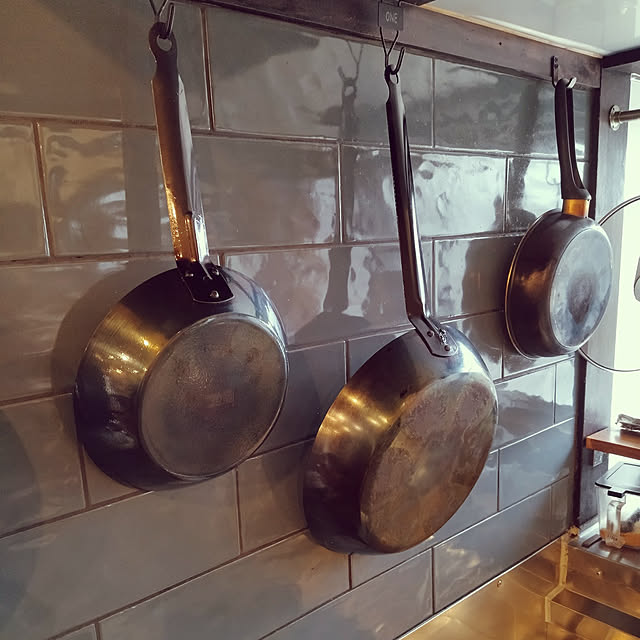Kitchen,鉄フライパン,リセット,ヤスリでゴシゴシ,てぇへんだ moccyan555の部屋