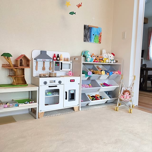 Bedroom,こども部屋&キッズスペース,セリア,ダイソー,おもちゃ収納,おうち時間を楽しむ,こどものいる暮らし,和室をキッズスペースに,キッズスペース,おままごとキッチン,子供の絵 pecoの部屋