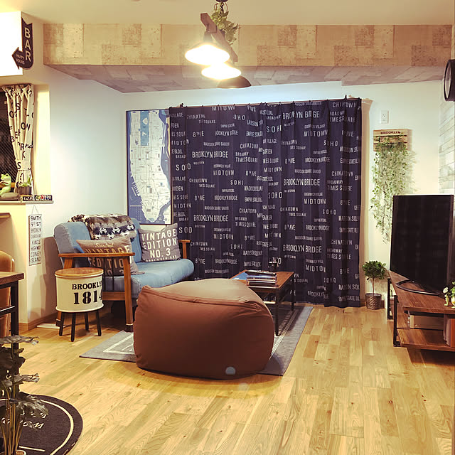Lounge,一人暮らし,カフェ風,ヴィンテージ,男前,ニトリ,ビーズソファ,ソファ,デニム,センターテーブル,テレビボード,ペンダントライト,雑貨 kenTaroの部屋