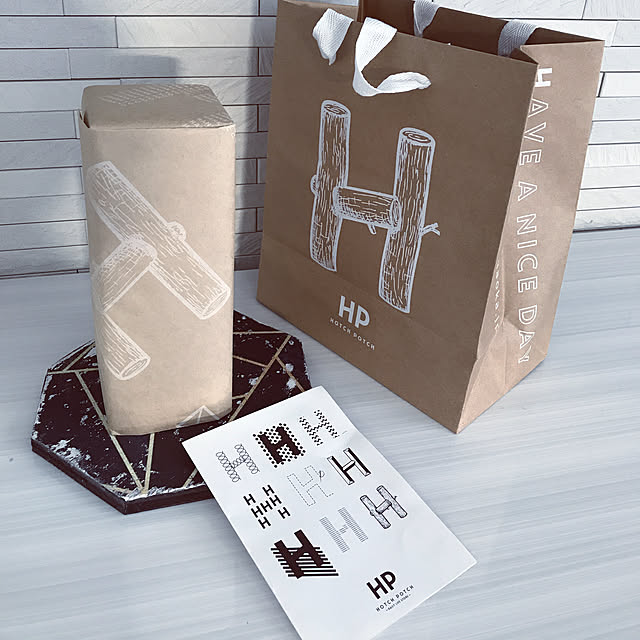 ラッピングの作品選 箱や袋などのラッピング方法をご紹介 Roomclip Mag 暮らしとインテリアのwebマガジン