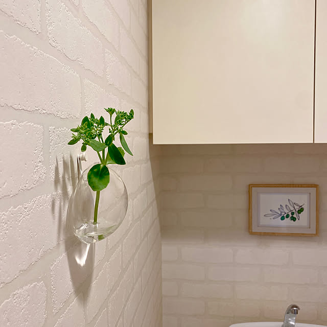 On Walls,オリーブの絵,グリーン,upstairs,クリングウォールベース,一輪挿し biroballonneの部屋