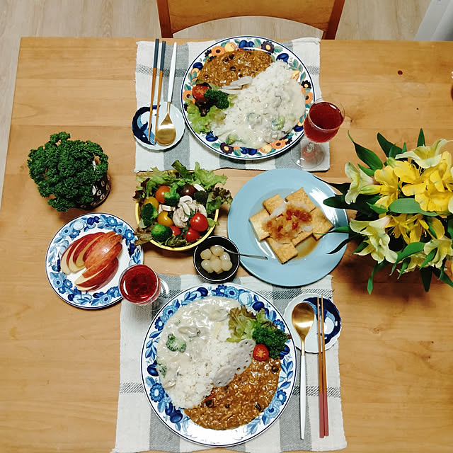 My Desk,冬の食卓,お花を飾る,アルストロメリア,カレーライス,クチポール,見て頂き感謝です♪,当選ありがとうございます♡,RoomClipショッピング,ウェルカムクーポンキャンペーン,ウェルカムクーポン,ロイヤルコペンハーゲン,クチポール　ミオ,カレー reko639の部屋
