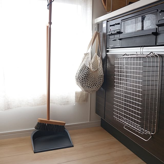 Kitchen,キッチン収納,ミニマムに暮らしたい,整理収納,シンプル,ナチュラルインテリア,賃貸インテリア,シンプルインテリア,狭いスペースを生かしたい,無印良品,モノトーンナチュラル,賃貸のキッチン,狭くても心地よく,狭いスペースを有効活用,掛ける収納 aya_blueの部屋