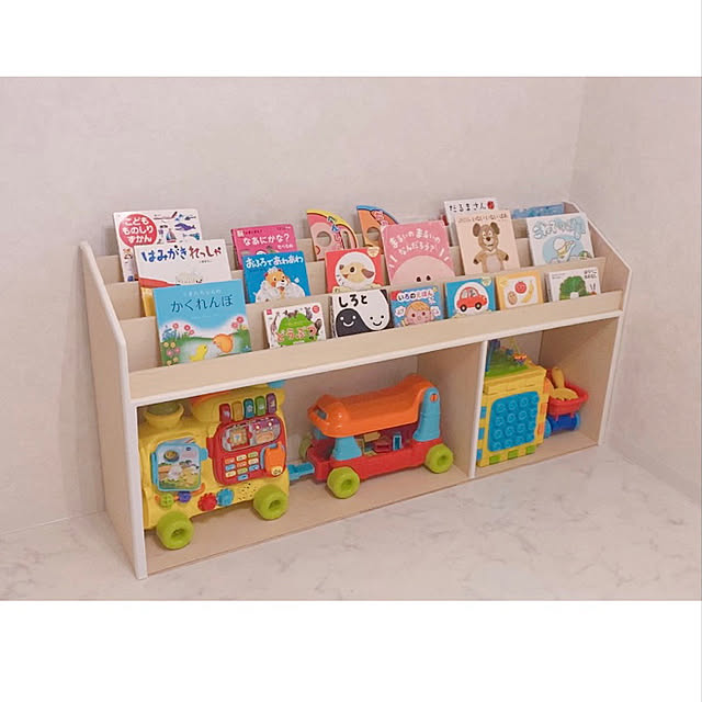 おもちゃ収納,キッズスペース,絵本棚,おもちゃ棚,絵本棚DIY,ナチュラル,セリア,Lounge nkの部屋