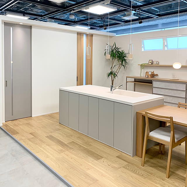 On Walls,ファブオーク,トープ,木質建具,LIXIL,ラシッサDフロア,LIXILイベント,ラフィス,LivingDeli,LIXIL新商品発表会2023,ナチュラルインテリア kiyoの部屋