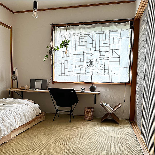 Bedroom,リネンカーテン,カーテン 手作り,ポジャギ,ハンドメイド,和モダンインテリア,和室インテリア,和室リメイク,お家見直し,DIY,生活雑貨,DIY女子,カフェ風インテリア,インスタ→zurin1201,キャンプ道具,い草ラグ zurinの部屋