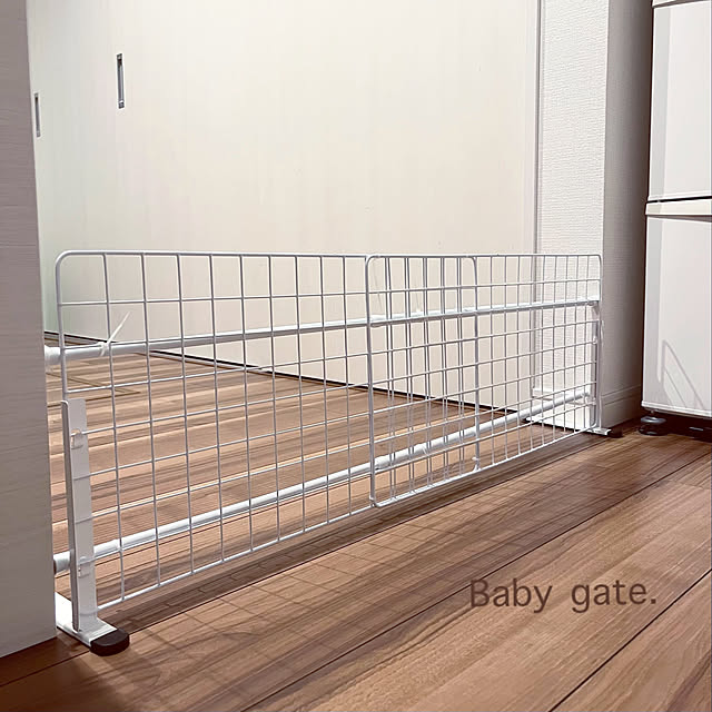 ダイソー,100均,ワイヤーネット,ベビーゲートDIY,ベビーゲート,つっぱり棒,マイホーム,あかちゃんのいる暮らし,こどもと暮らす,こどもと暮らす。,新築一戸建て,こどものいる暮らし,Kitchen,子どもと暮らす rogu33の部屋
