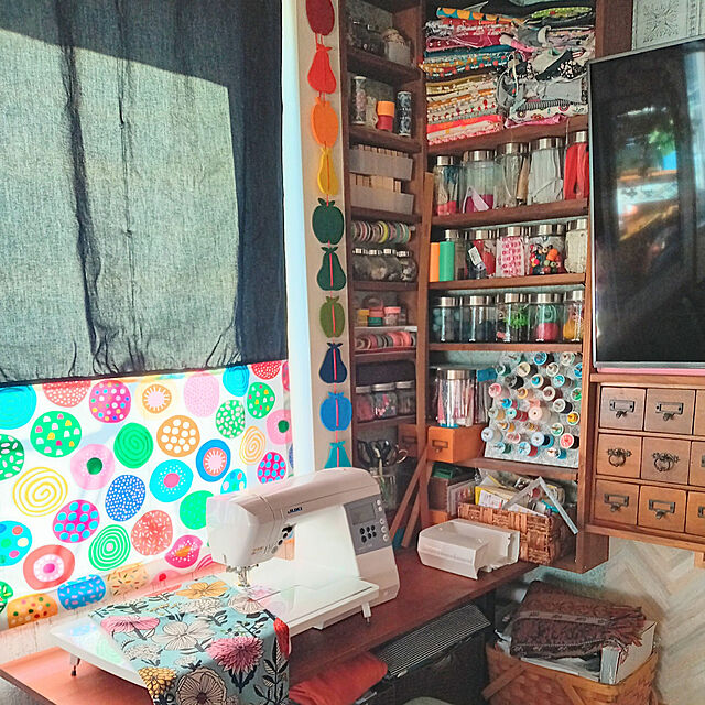 My Shelf,ワークスペース,暮らしを楽しむ,カラフルインテリア,こどもと暮らす,小上がり畳スペース,おうち時間,くつろぎ時間,見ていただきありがとうございます,棚DIY,ミシンコーナー Miponappoの部屋