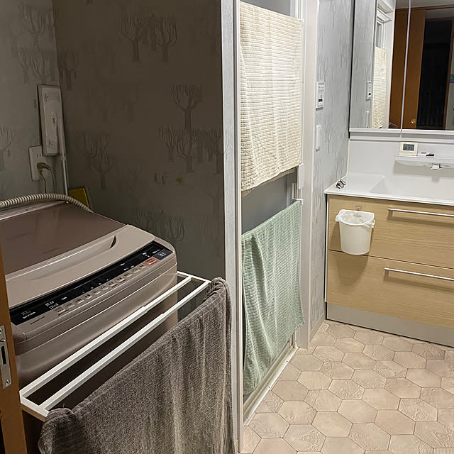Bathroom,tower,towerバスタオルハンガー,タオル掛け yuzuaoの部屋