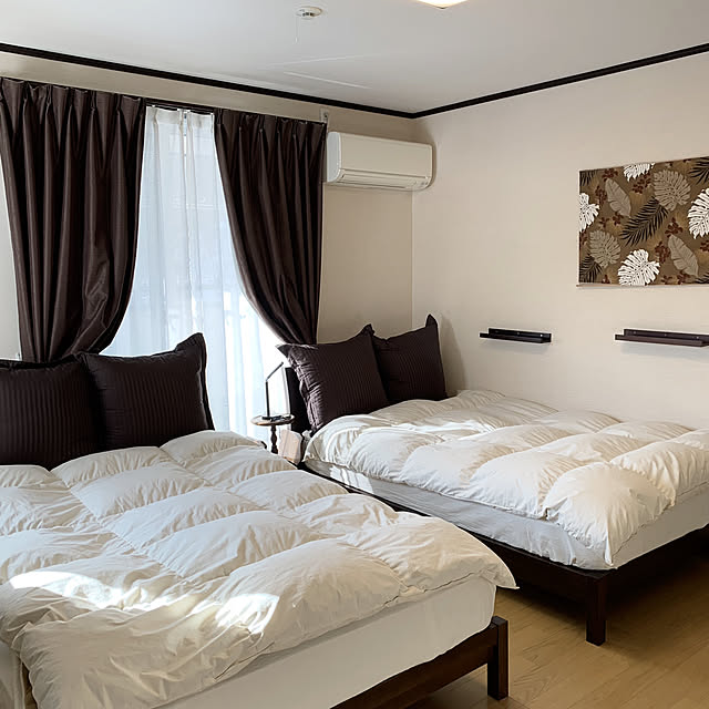 Bedroom,リゾート風,シモンズのベッド,シモンズ,ベッドルーム,ベッド,大掃除,注文住宅,わたし空間,木のぬくもり,吹き抜けのある家,ゆとりある空間,丁寧な暮らし,ブラック好き,冬の模様替え,カフェ風,ホワイトインテリア,ホテルライク,おうち時間 aoの部屋