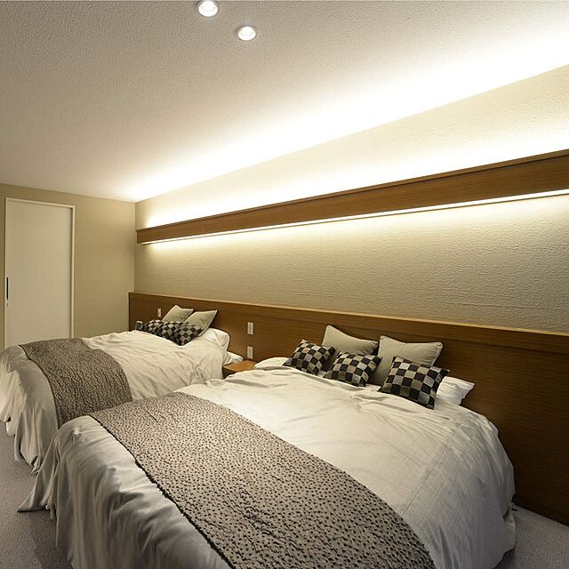 自然を感じる暮らし,ベッドルームの一部,テンダートップけいそう,四国化成建材,プロの技,すっきり暮らす,塗り壁DIY,ベッドルーム shikoku_kenzaiの部屋