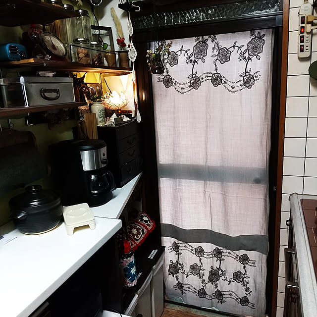 Kitchen,好きな物に囲まれて暮らしたい♡,みていただきありがとうございます❤️,レトロ,狭小住宅,素敵な出会いに感謝♡,冬支度,カ―テン♪,marusanさんのあみあみ♡ koyutan-mjmの部屋