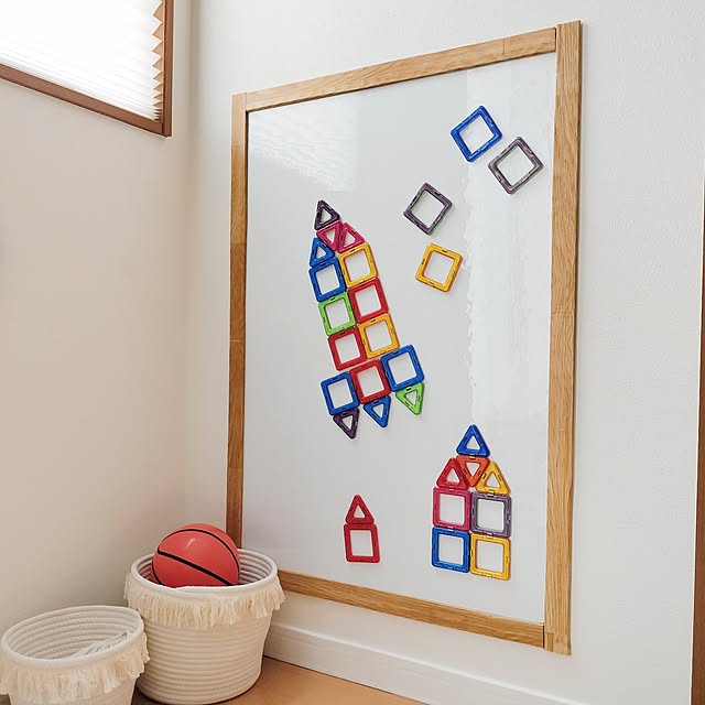 こども部屋&キッズスペース,ナチュラルインテリア,ナチュラルカラー,シンプルインテリア,こどもと暮らす。,子供のいる暮らし,こどもと暮らすインテリア,こどものいる暮らし,おもちゃ部屋 oomiの部屋