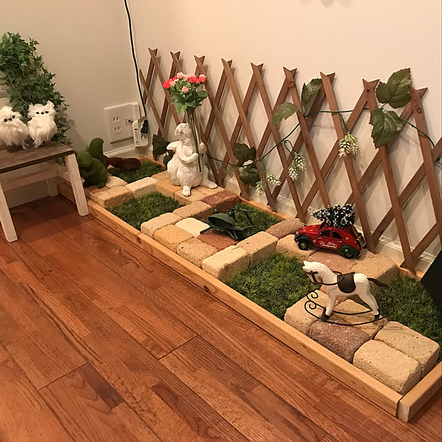 Entrance,レンガ,クリスマスディスプレイ,一人暮らし,DIY,雑貨,100均,坪庭風,フェイクグリーン,セリア,ガーデニング,クリスマス,ダイソー Takumiの部屋